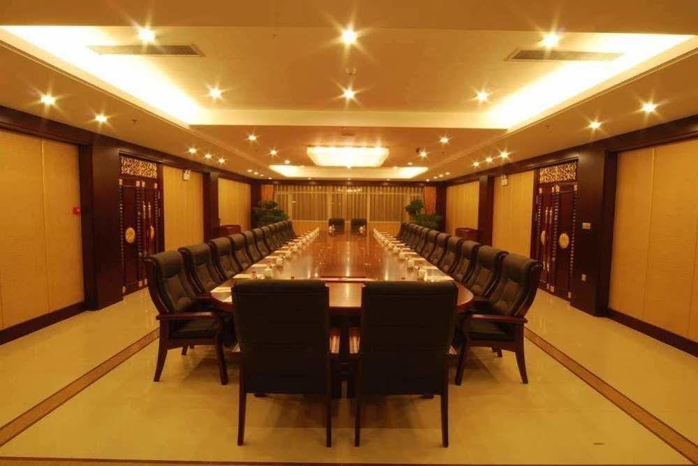 Shenyang Civil Aviation Hotel Bagian luar foto
