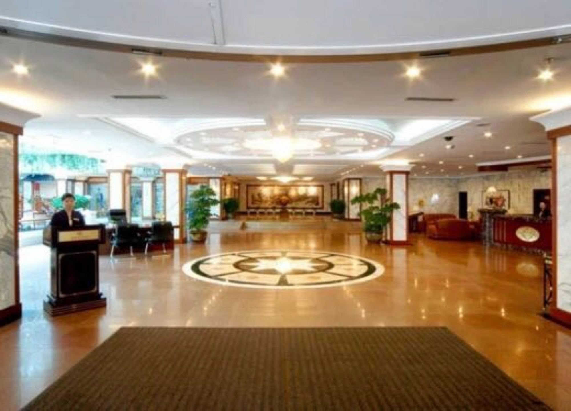 Shenyang Civil Aviation Hotel Bagian luar foto